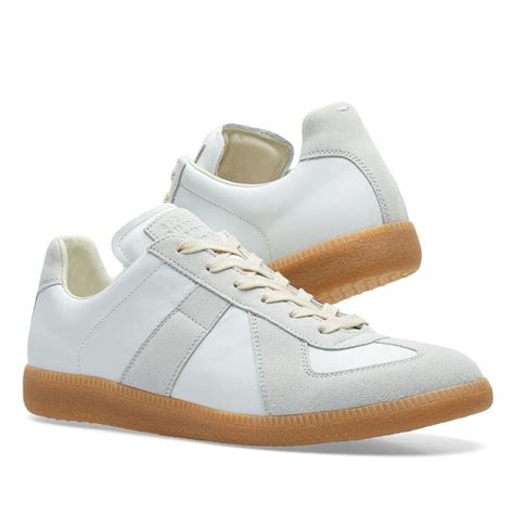 margiela replica sneaker.